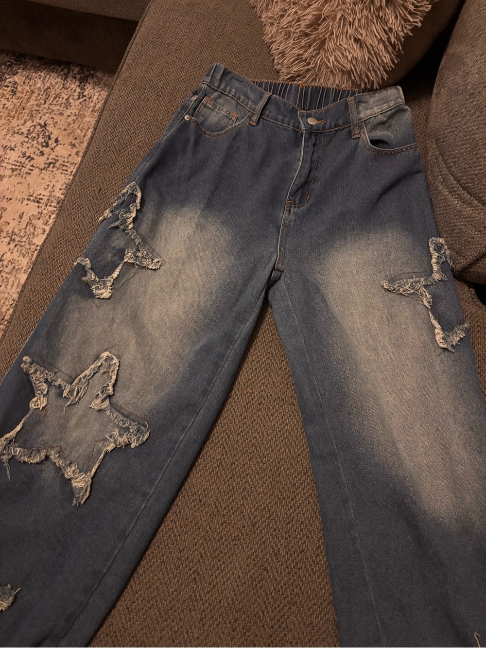 Wide Leg Distressed Star Patch Jeans - Blue NEVER WORN - Picture 1 of 2